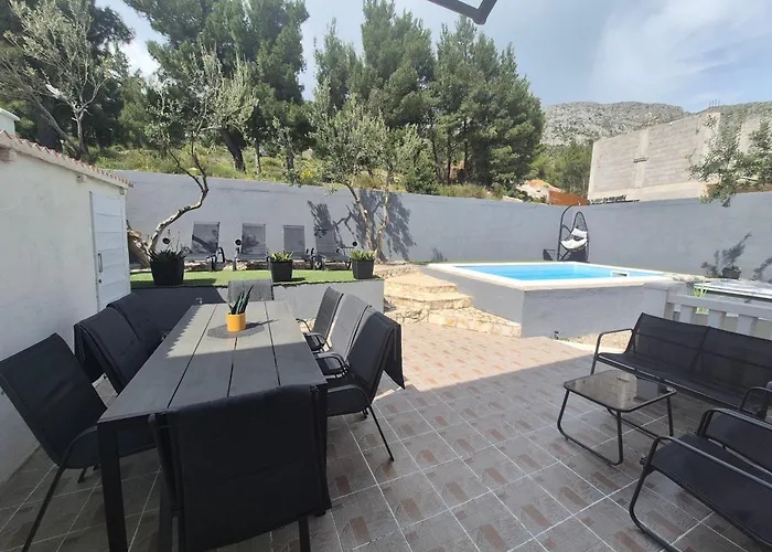 Luxury Apartment Duce With Private Pool