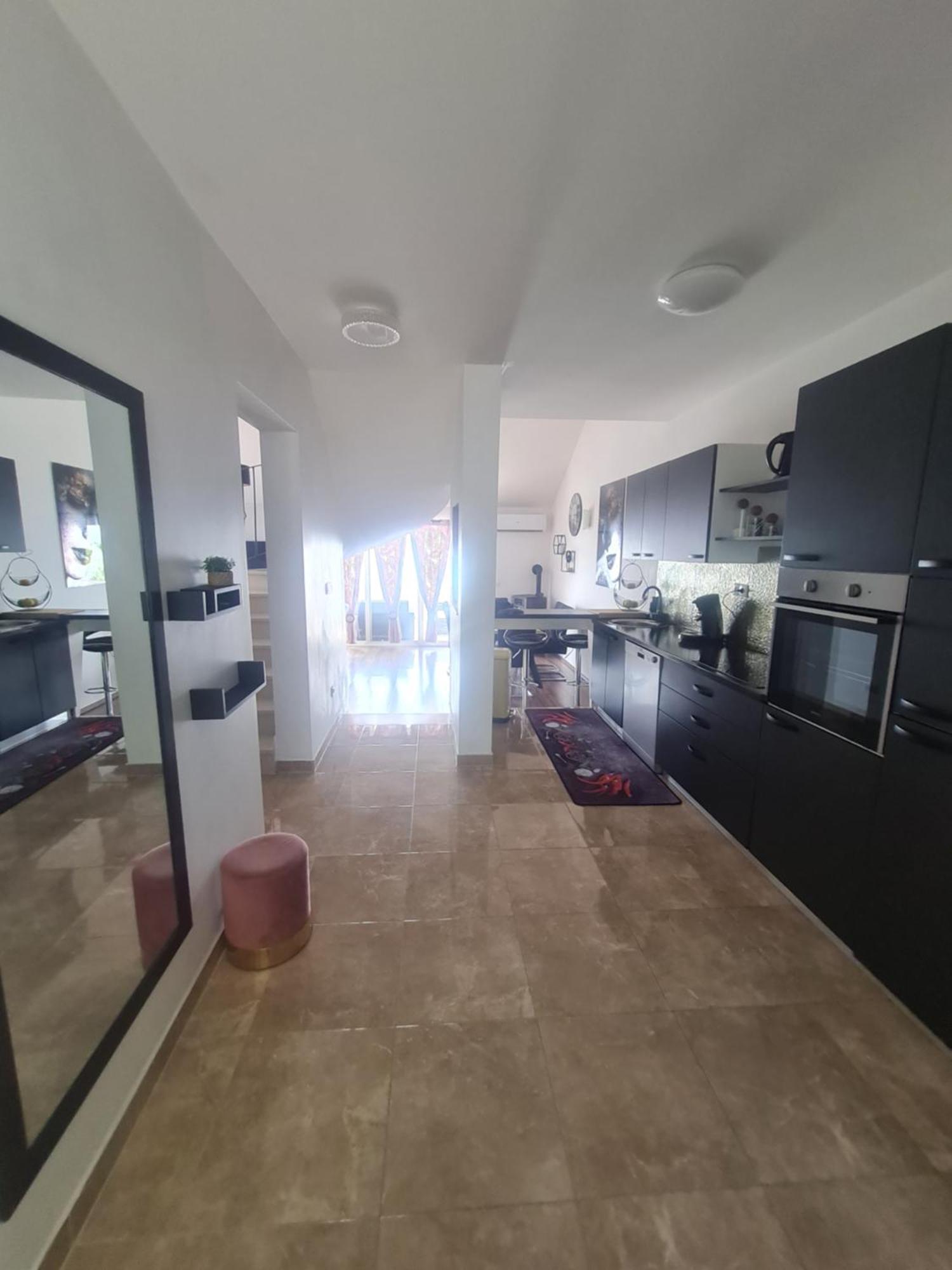 Luxury Duce With Private Pool Apartment